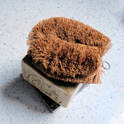 Brosse coco multiusages