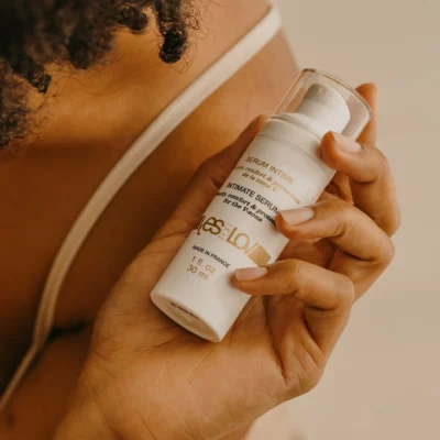 Sérum intime apaisant et hydratant pour la vulve – YESforLOVE