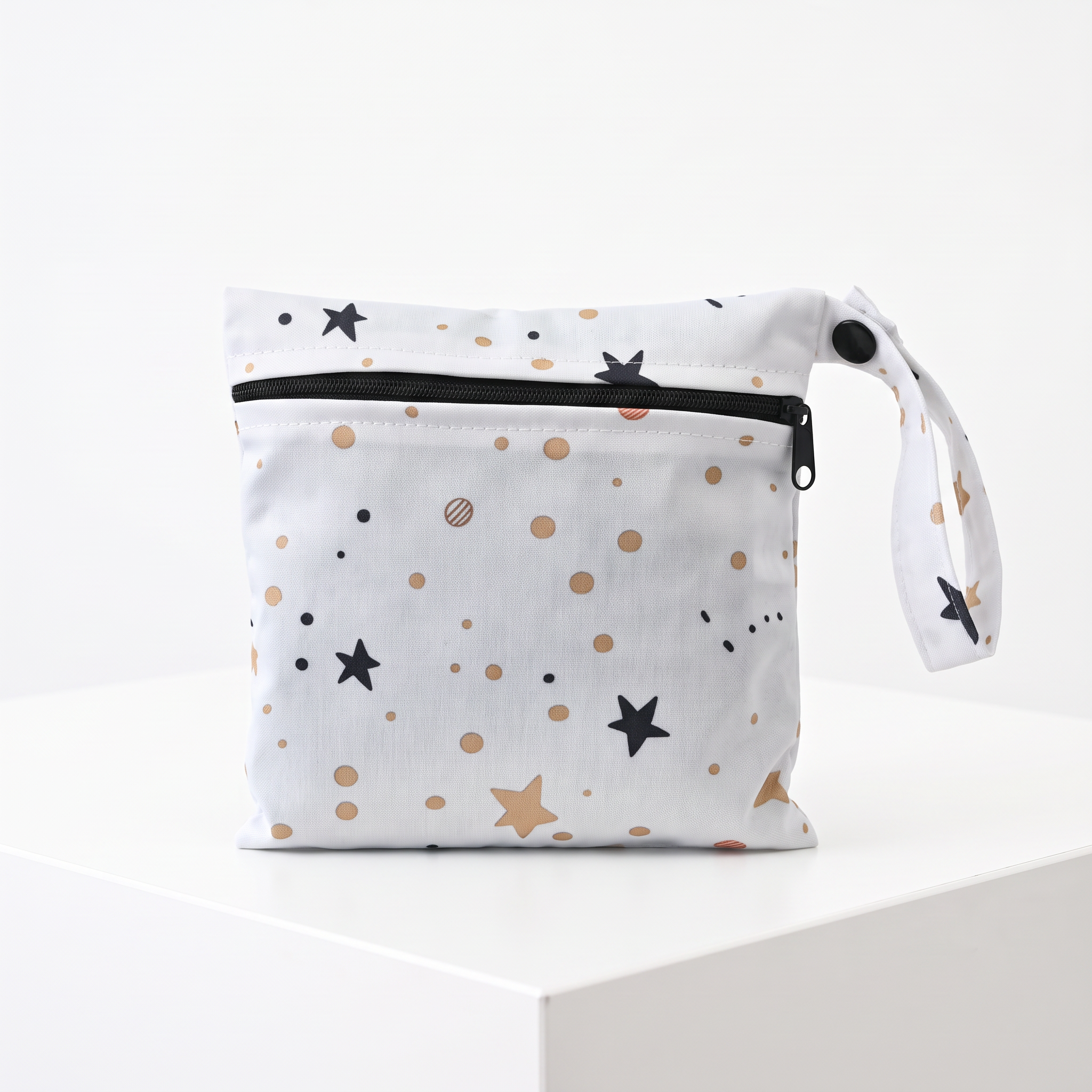 1 pochette XS : multifonction, imperméable et zippée – Image 3